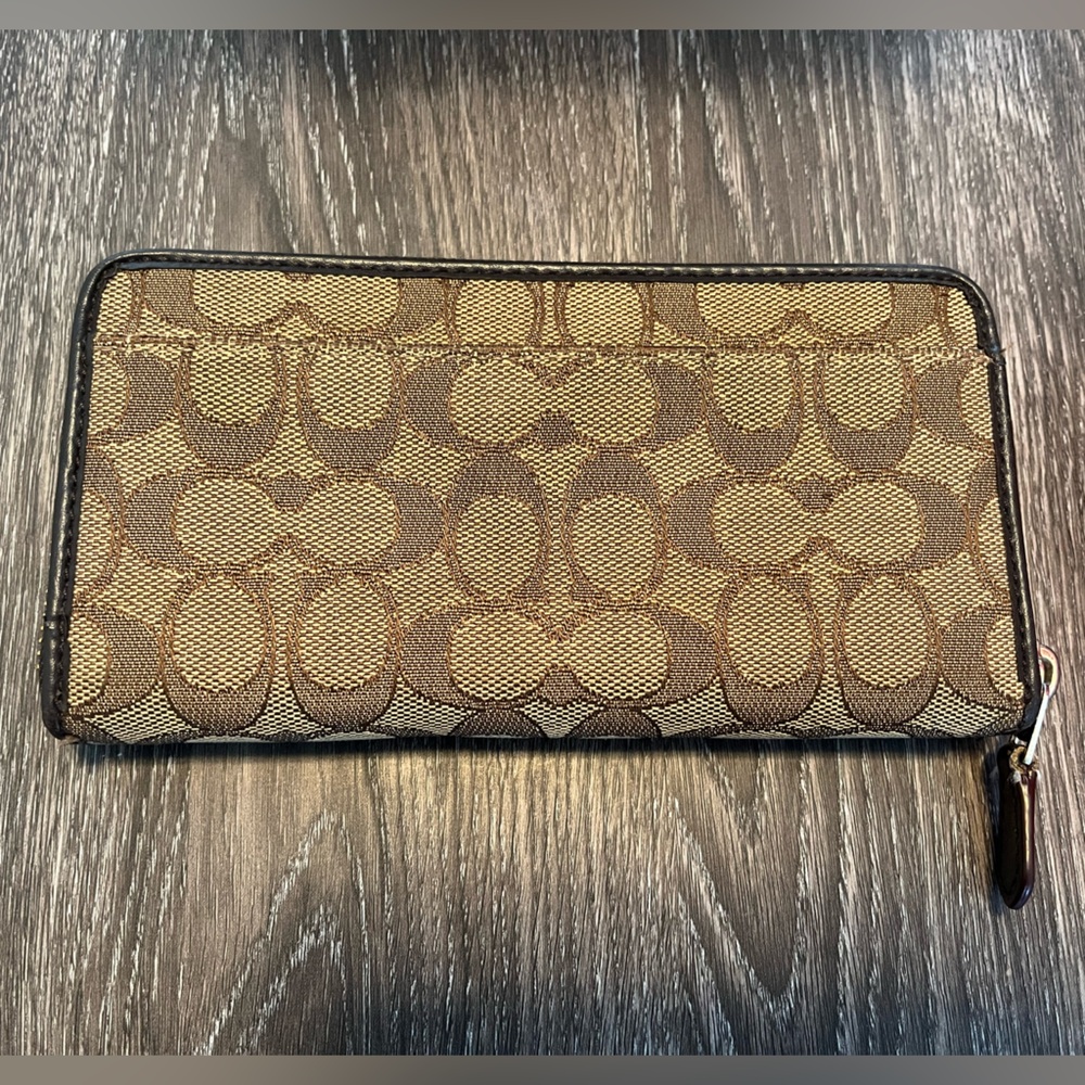 Coach Brown and Tan Wallet - Picture 2 of 10